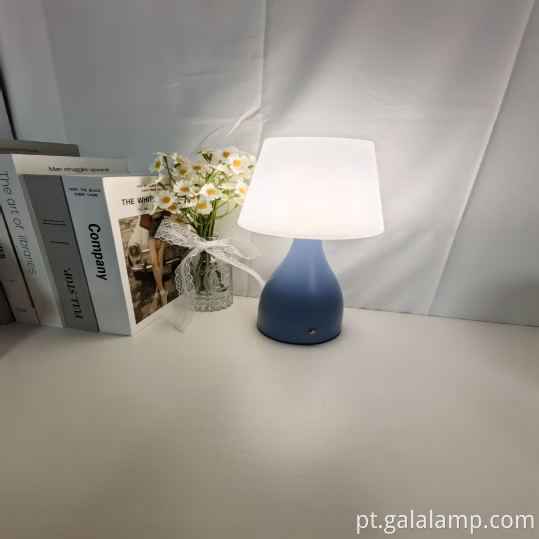 soft-glow-atmosphere-lamp-for-living-room